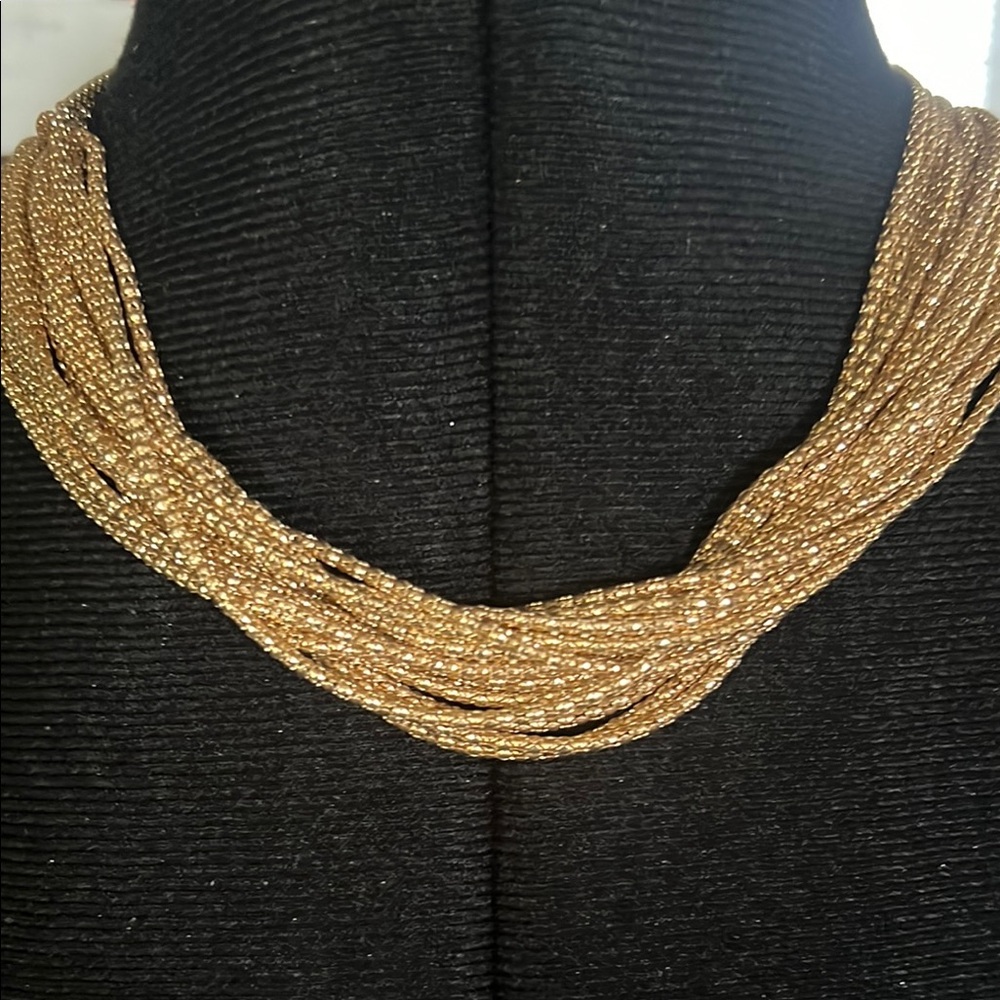 Elegant Gold Beaded Necklace